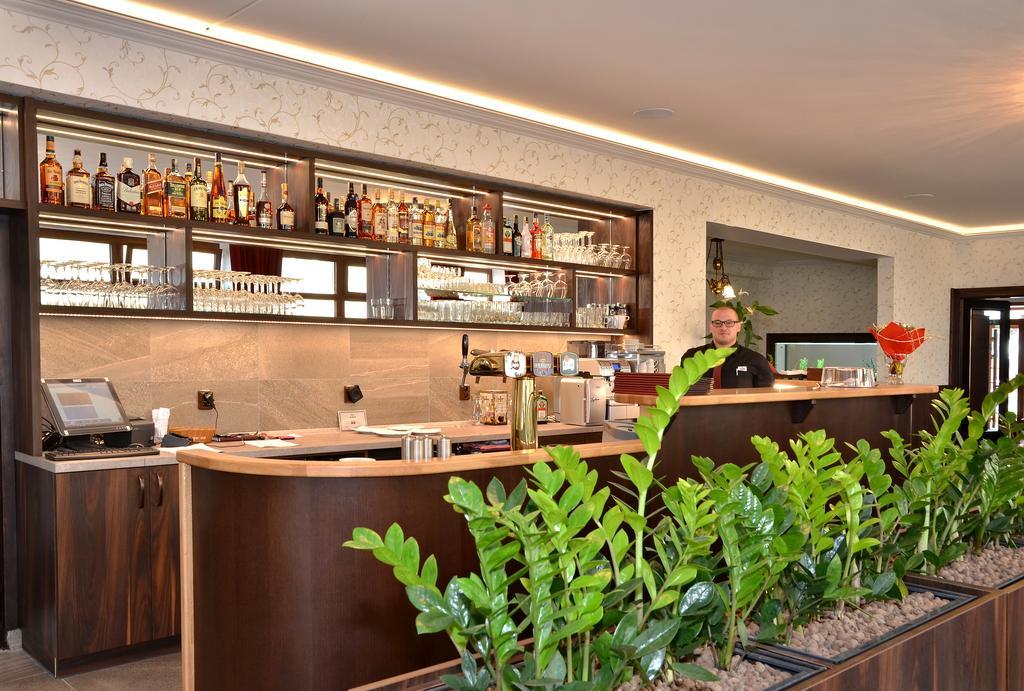 Hotel Sonata Hradec nad Moravici Dış mekan fotoğraf